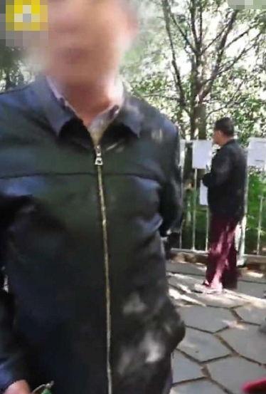 娱乐吃瓜酱淄博大爷,娱乐吃瓜酱引发网友热议